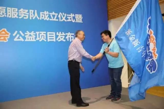 1525250683891661BE35.jpg 9.jpg